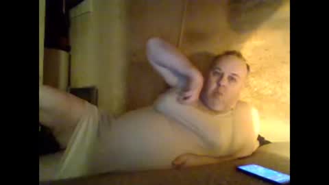 reddragon1195 online show from 27, 2, 2025