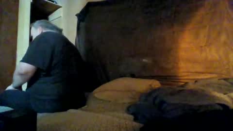 reddragon1195 online show from 9, 11, 2025