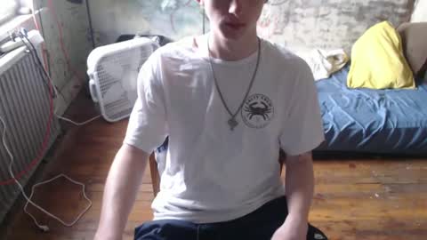 Snapshot of redhead6inch chatting on 22, 9, 2025 RedHead6Inch online show from 22, 9, 2025