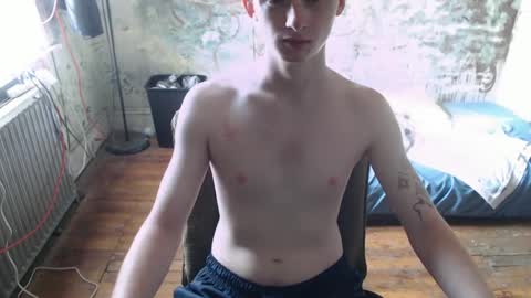 Snapshot of redhead6inch chatting on 23, 9, 2025 RedHead6Inch online show from 23, 9, 2025