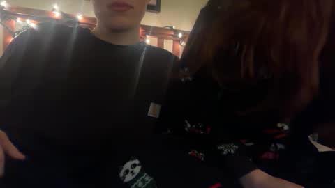 Redhead and BigPeenar online show from 6, 1, 2026