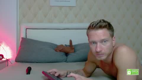 Snapshot of redheadxxl chatting on 2, 7, 2026 Steve Blond online show from 2, 7, 2026