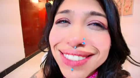 Lili Lopez online show from 20, 2, 2025