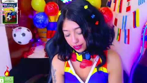 Lili Lopez online show from 23, 6, 2026