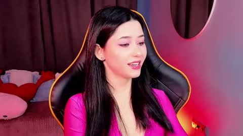 Snapshot of redmidnight_ chatting on 4, 2, 2026 Kiara online show from 4, 2, 2026