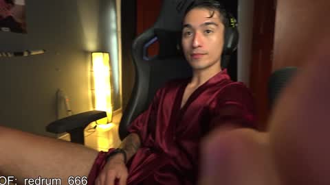 Red online show from 25, 1, 2025