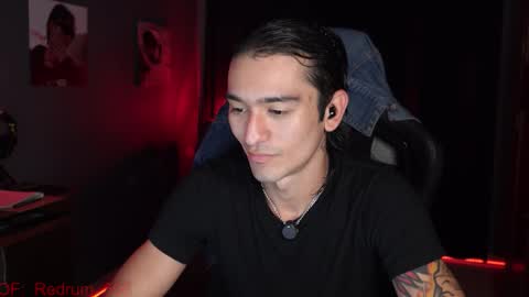 Red online show from 11, 3, 2026