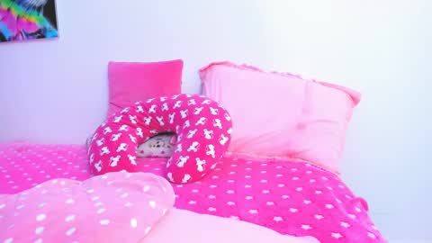 redski77 online show from 7, 3, 2025