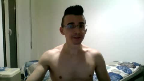 Snapshot of redstep0 chatting on 27, 10, 2025 redstep0 online show from 27, 10, 2025