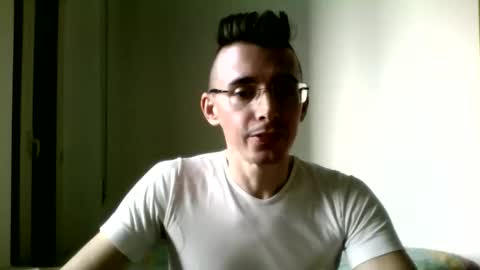 Snapshot of redstep0 chatting on 5, 11, 2025 redstep0 online show from 5, 11, 2025