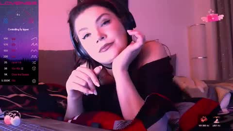 Snapshot of redyari chatting on 3, 1, 2025 Red online show from 3, 1, 2025