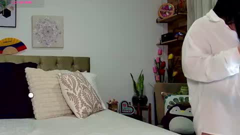 Snapshot of reese_yanella chatting on 26, 7, 2026 Yanella online show from 26, 7, 2026