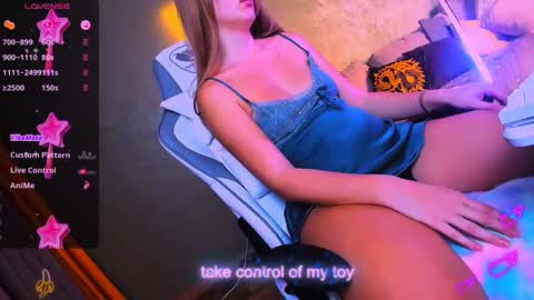 reggieMeow online show from 26, 2, 2025