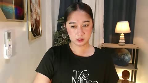 Snapshot of reginethegoddess chatting on 4, 2, 2026 regine online show from 4, 2, 2026