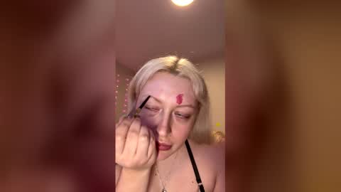 Snapshot of reiannmay chatting on 4, 3, 2026 reiannmay online show from 4, 3, 2026