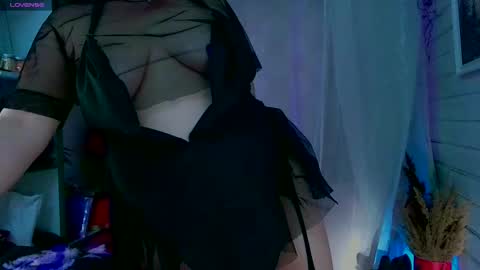 Karina online show from 10, 2, 2025