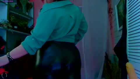 Karina online show from 12, 2, 2025