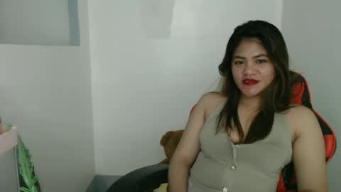 Snapshot of reign2525 chatting on 10, 3, 2025 reign2525 online show from 10, 3, 2025