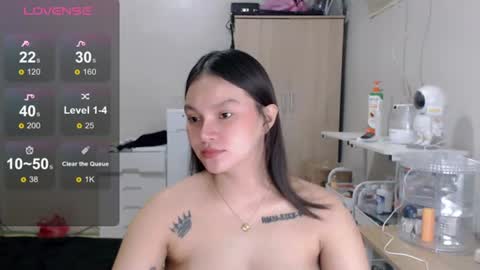 Snapshot of reignxxxx chatting on 18, 7, 2026 Rei online show from 18, 7, 2026