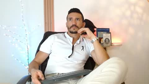   REIKO  online show from 11, 1, 2026