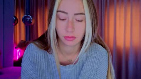 reina cummings online show from 28, 10, 2025