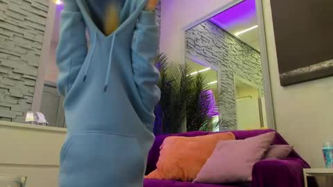 reina cummings online show from 6, 5, 2026