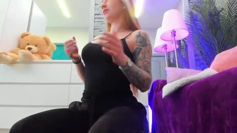 reina cummings online show from 8, 5, 2026