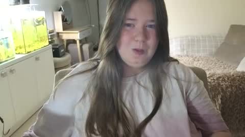 Snapshot of remirann_ chatting on 16, 10, 2025 Ann OF - remirann21 online show from 16, 10, 2025