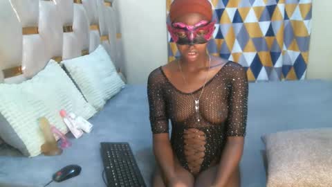 remmyqueen online show from 7, 5, 2026