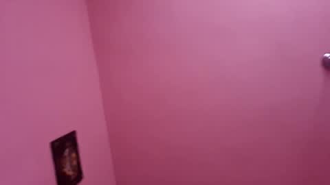 Snapshot of remus60 chatting on 8, 1, 2025 remus60 online show from 8, 1, 2025