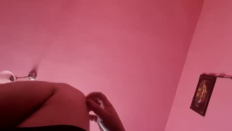 Snapshot of remus60 chatting on 8, 2, 2025 remus60 online show from 8, 2, 2025