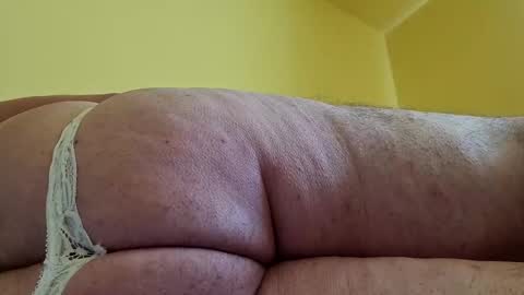 Snapshot of remus60 chatting on 27, 2, 2025 remus60 online show from 27, 2, 2025