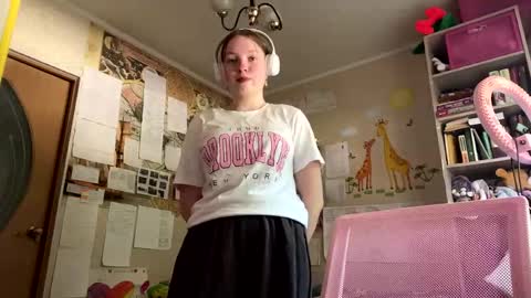 Snapshot of renaeorabuena chatting on 7, 6, 2026 Annabel online show from 7, 6, 2026