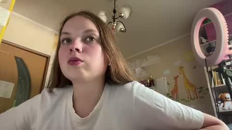 Snapshot of renaeorabuena chatting on 21, 7, 2026 Annabel online show from 21, 7, 2026