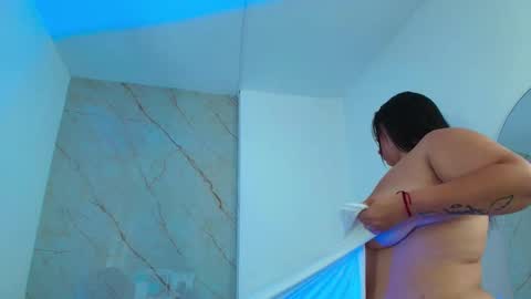 Renata  online show from 7, 3, 2025