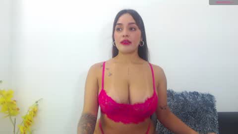 renatabrownn28 online show from 3, 7, 2026