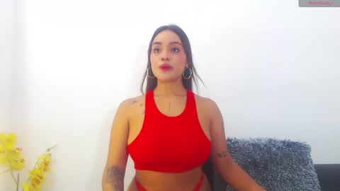 renatabrownn28 online show from 19, 7, 2026