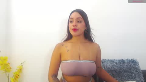 renatabrownn28 online show from 20, 7, 2026