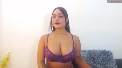 renatabrownn28 online show from 26, 7, 2026