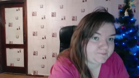 renataoia online show from 7, 1, 2025