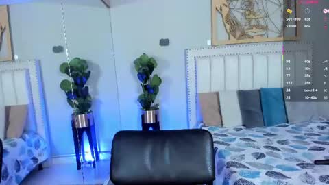 Snapshot of renataruiz_rr chatting on 12, 7, 2026 online show from 12, 7, 2026