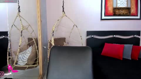 Snapshot of renataruiz_rr chatting on 23, 7, 2026 online show from 23, 7, 2026