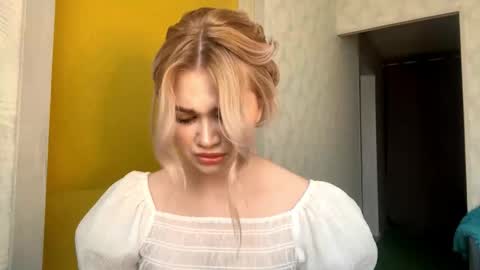 Kira online show from 24, 10, 2025