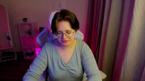 renee_turner online show from 7, 12, 2024