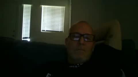 Snapshot of renewaz chatting on 2, 4, 2026 Renewaz online show from 2, 4, 2026