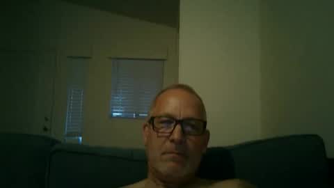 Snapshot of renewaz chatting on 17, 4, 2026 Renewaz online show from 17, 4, 2026