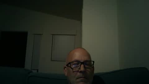 Snapshot of renewaz chatting on 28, 4, 2026 Renewaz online show from 28, 4, 2026