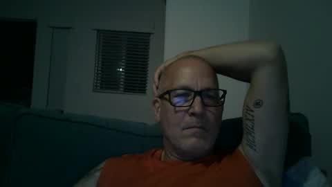 Snapshot of renewaz chatting on 2, 5, 2026 Renewaz online show from 2, 5, 2026