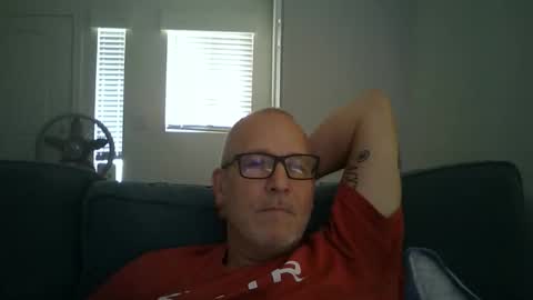 Snapshot of renewaz chatting on 5, 5, 2026 Renewaz online show from 5, 5, 2026