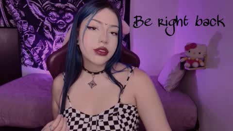 Snapshot of revenmiller_ chatting on 6, 10, 2025 Reven online show from 6, 10, 2025